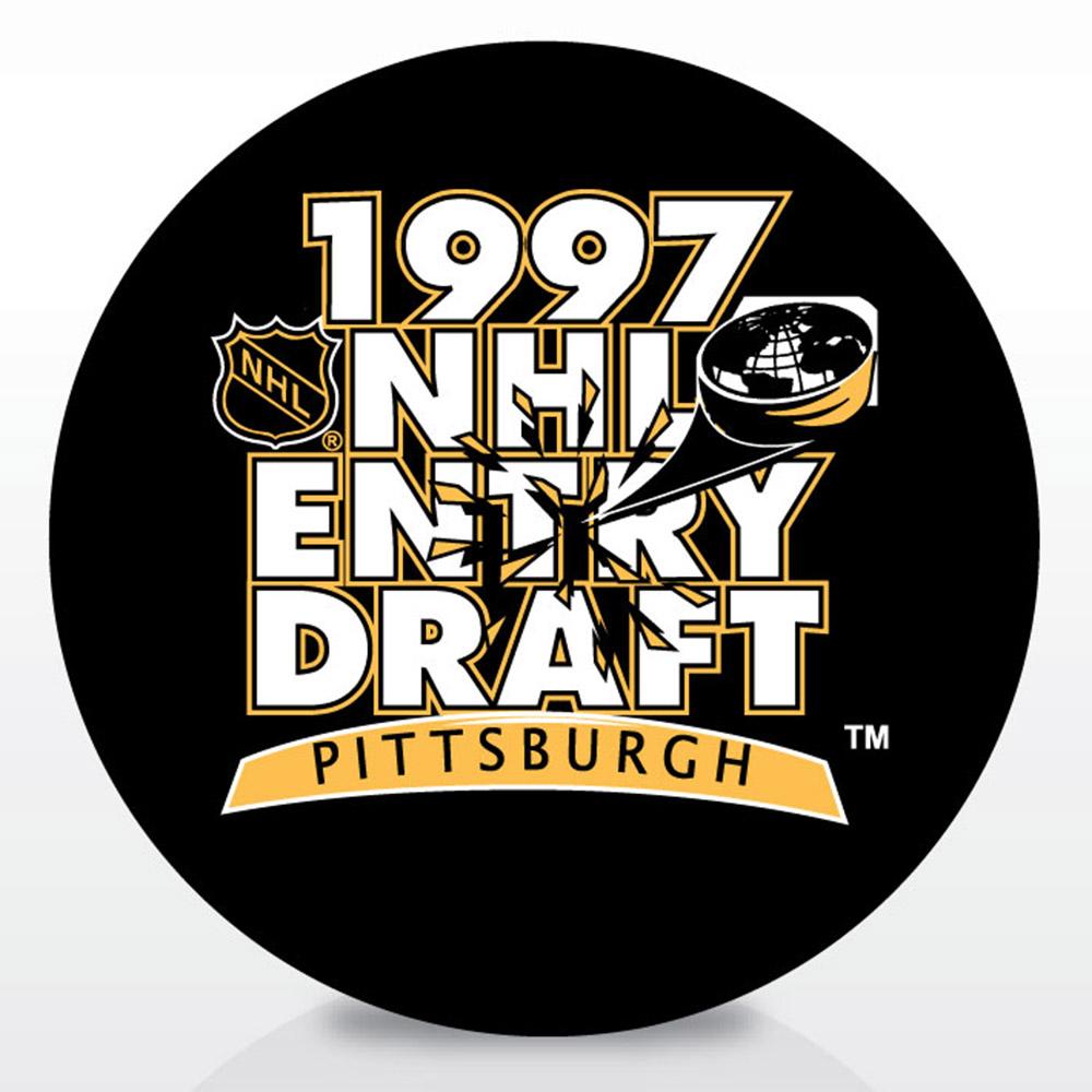 Inglasco 1997 NHL Entry Draft Souvenir Event Hockey Puck product image 1, provided for visual reference and product detail