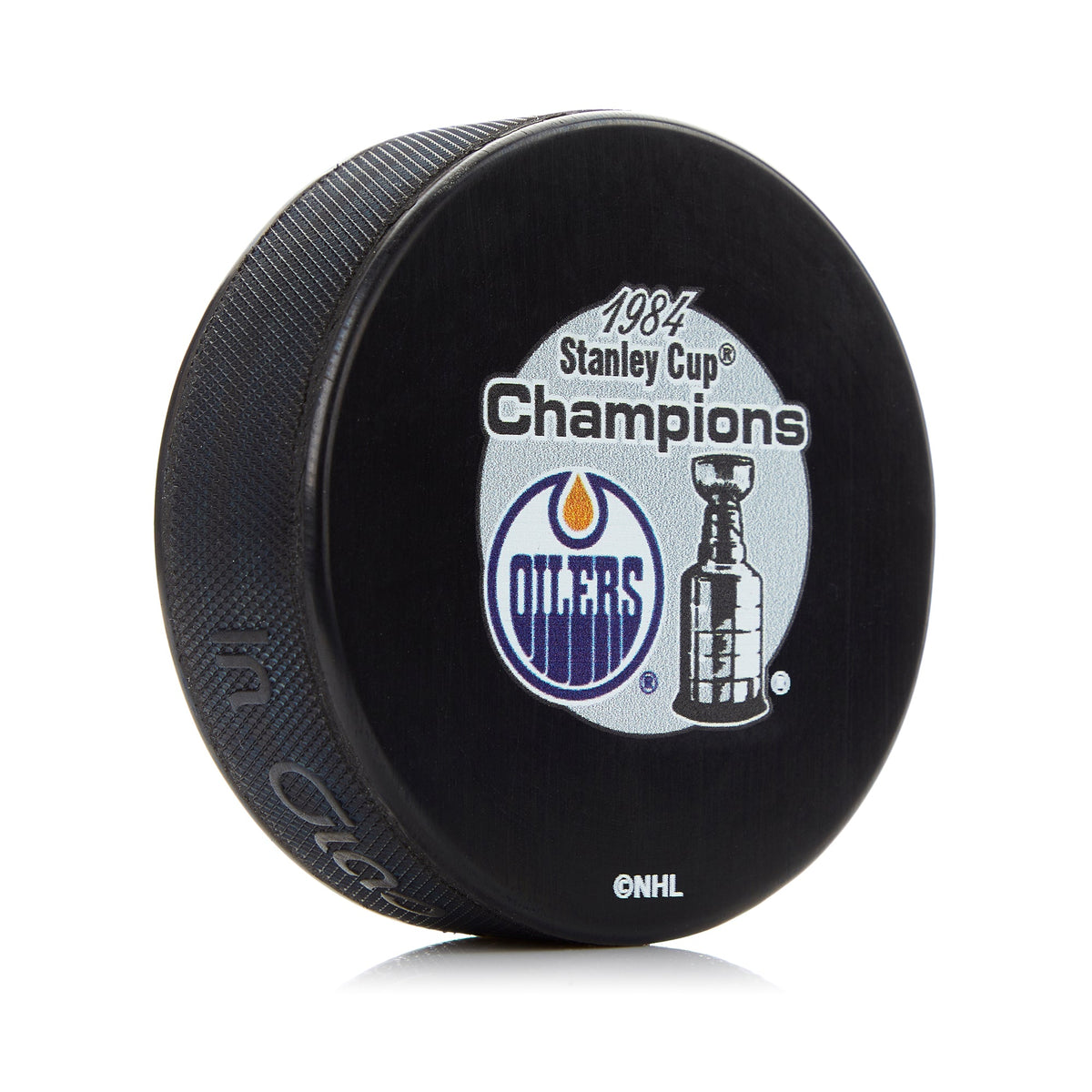 Edmonton Oilers 1984 Stanley Cup Champion Souvenir Hockey Puck product image 1, provided for visual reference and product