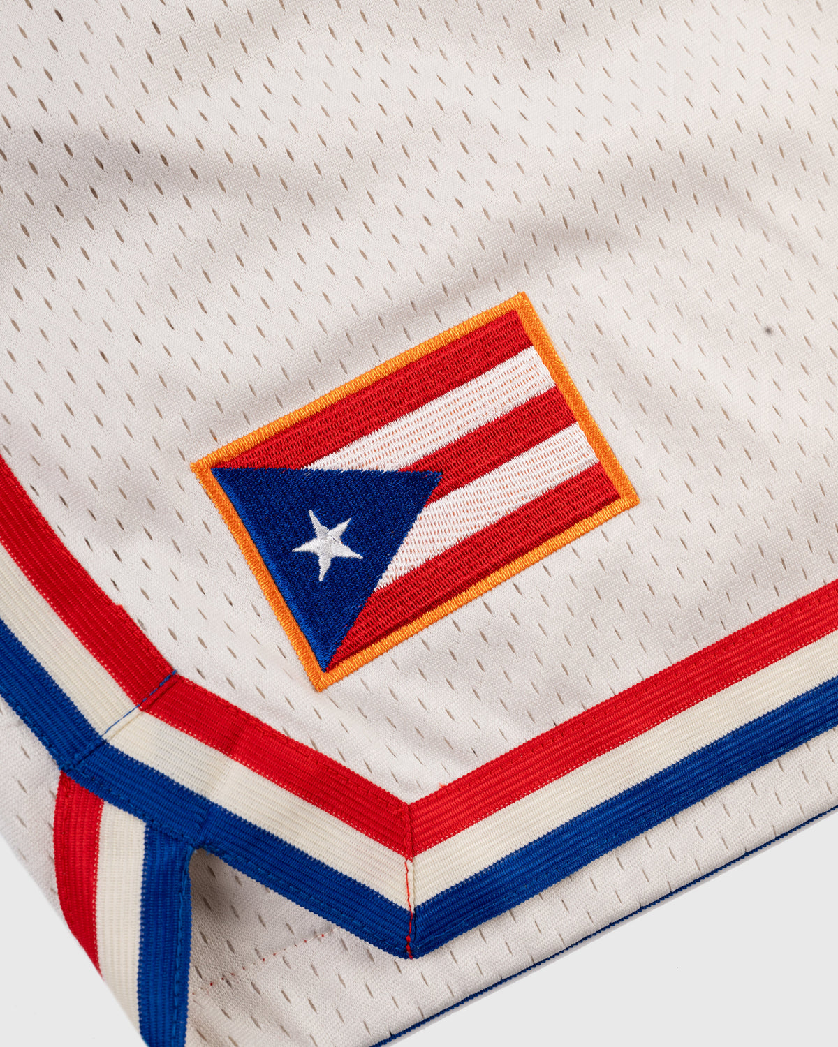 Santurce Cangrejeros Mesh Shorts product image 4, provided for visual reference and product detail review