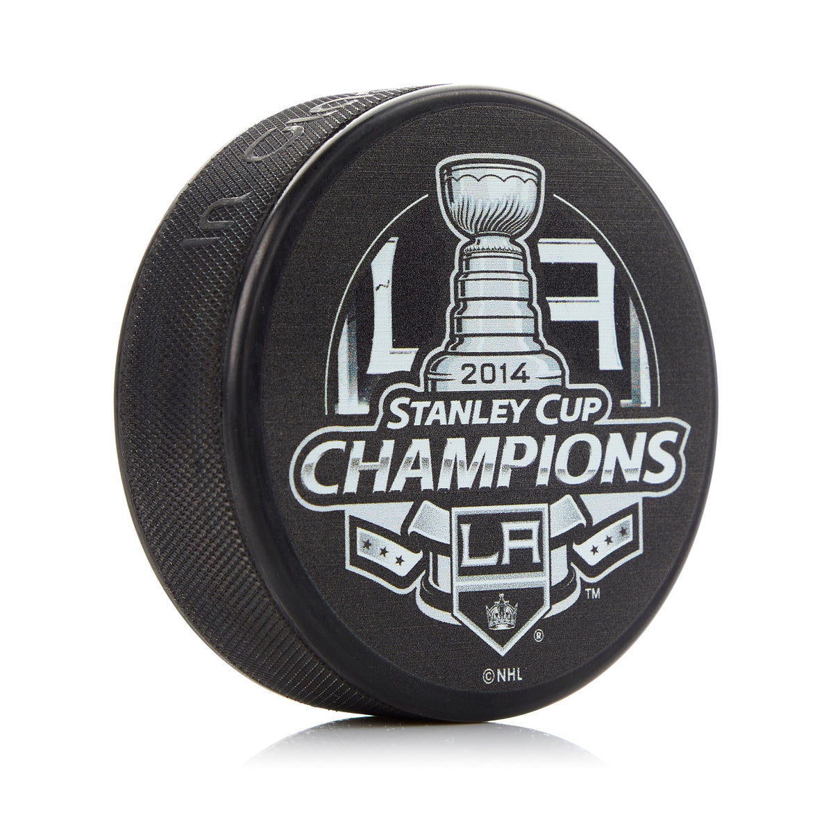 Los Angeles Kings 2014 Stanley Cup Champion Souvenir Hockey Puck product image 1, provided for visual reference and product