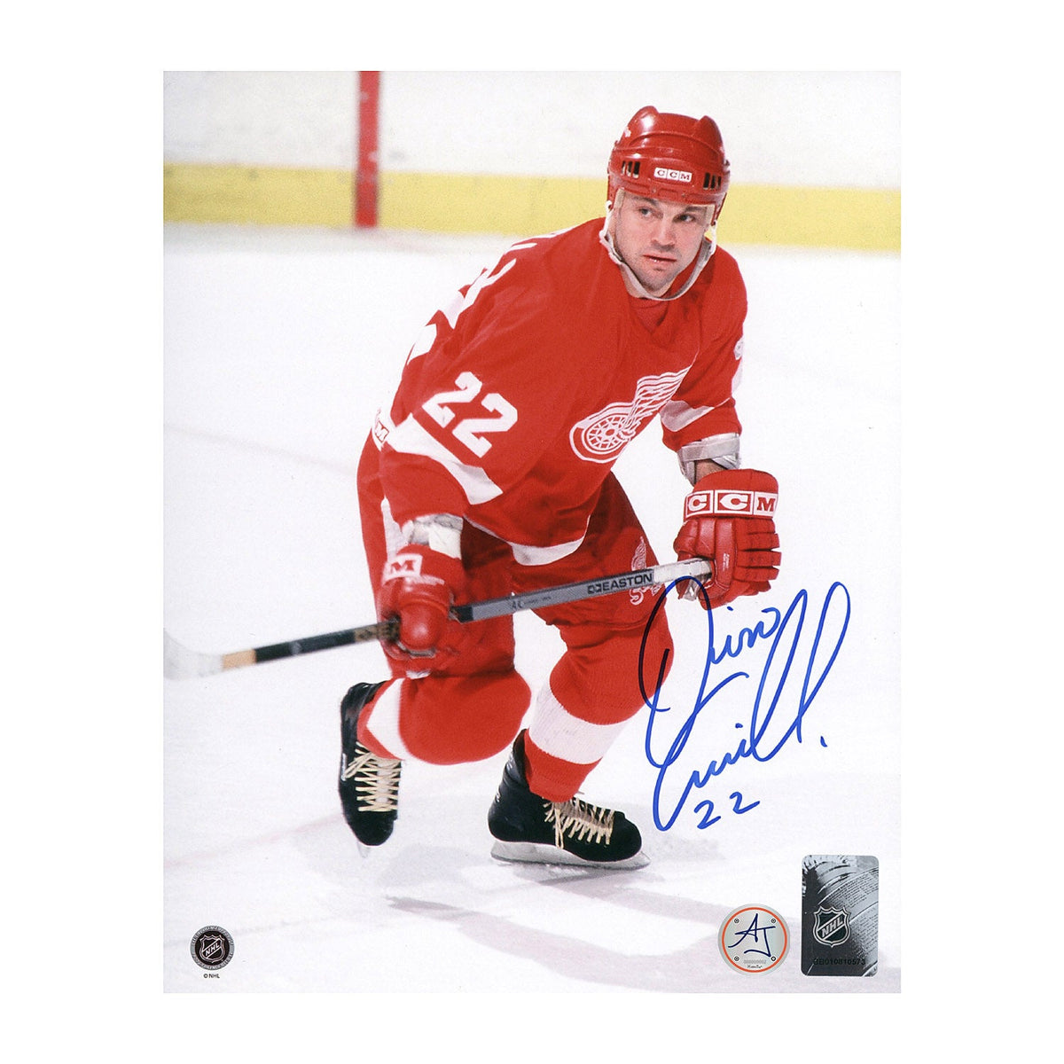Dino Ciccarelli Autographed Detroit Red Wings Showcase 8x10 Photo product image 1, provided for visual reference and product