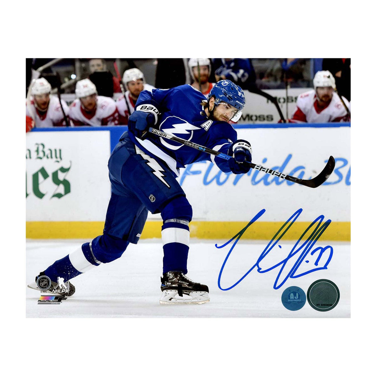 Victor Hedman Autographed Tampa Bay Lightning Slapshot 8x10 Photo product image 1, provided for visual reference and product