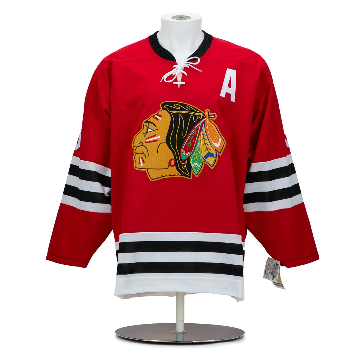 Bobby Hull Signed & Inscribed Chicago Blackhawks Vintage CCM Jersey product image 2, provided for visual reference and