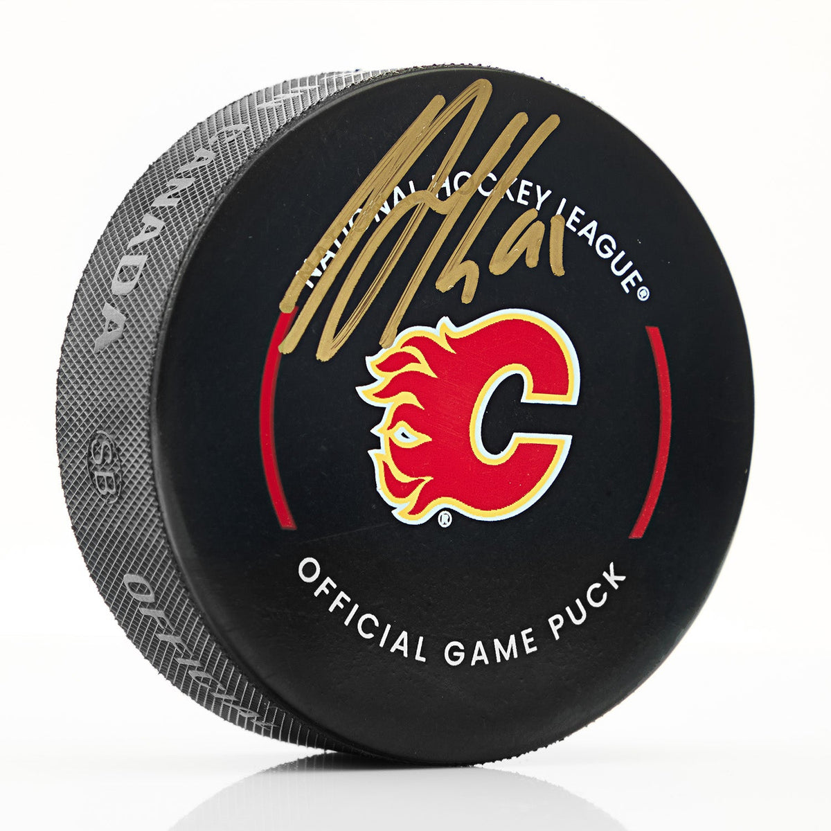 Nazem Kadri Signed Calgary Flames Official Game Puck product image 1, provided for visual reference and product detail review