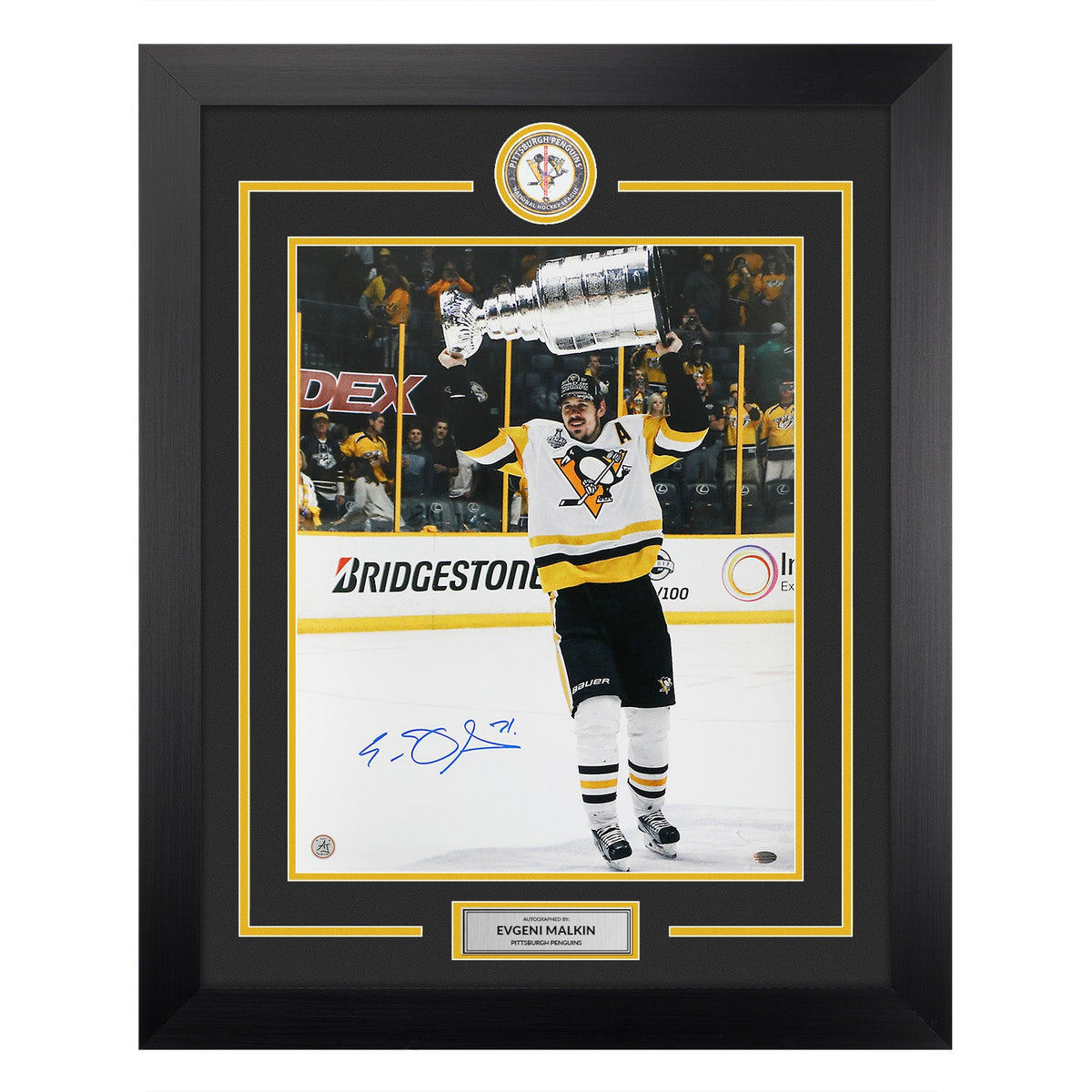 Evgeni Malkin Signed Pittsburgh Penguins 2017 Stanley Cup 26x32 Frame product image 1, provided for visual reference and
