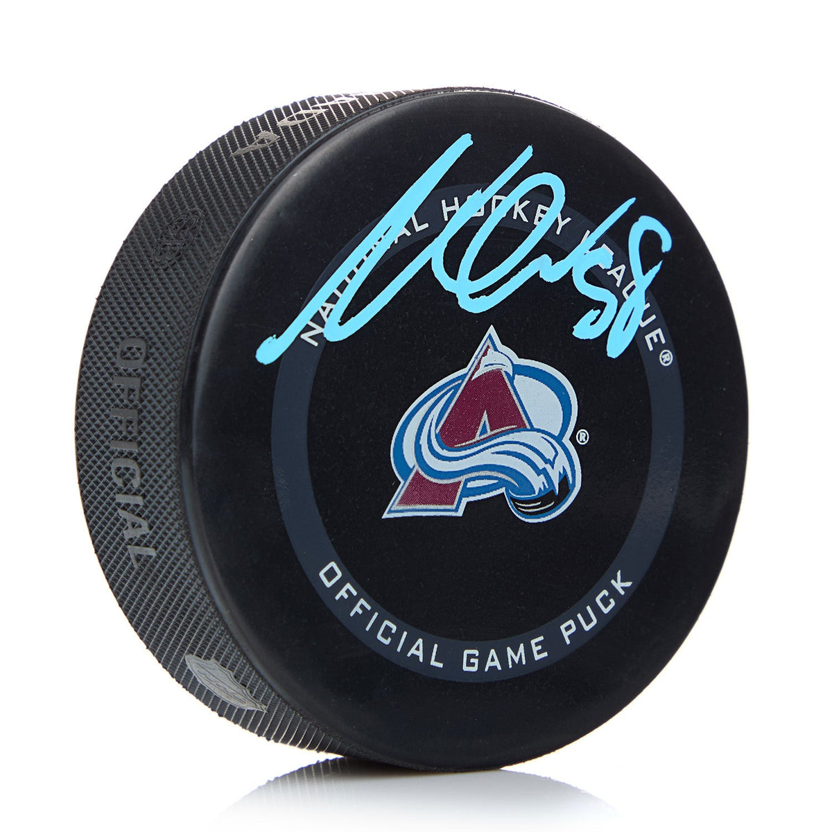 Martin Necas Autographed Colorado Avalanche Official Game Puck product image 1, provided for visual reference and product