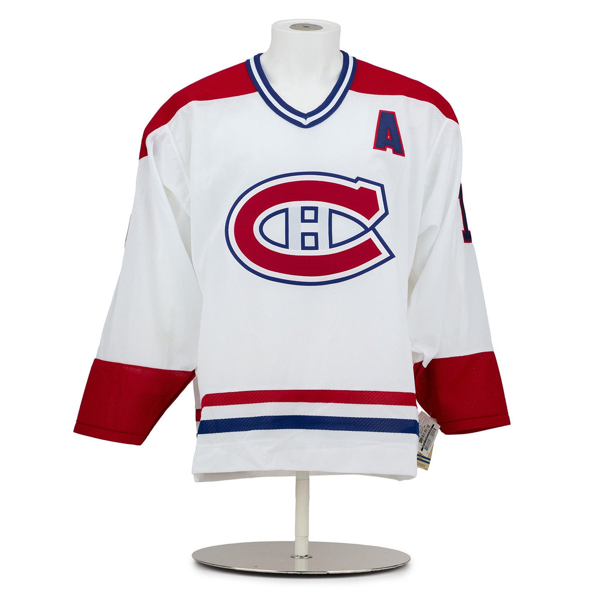 Larry Robinson Montreal Canadiens Signed & Inscribed CCM Stats Jersey #1/19 product image 2, provided for visual reference