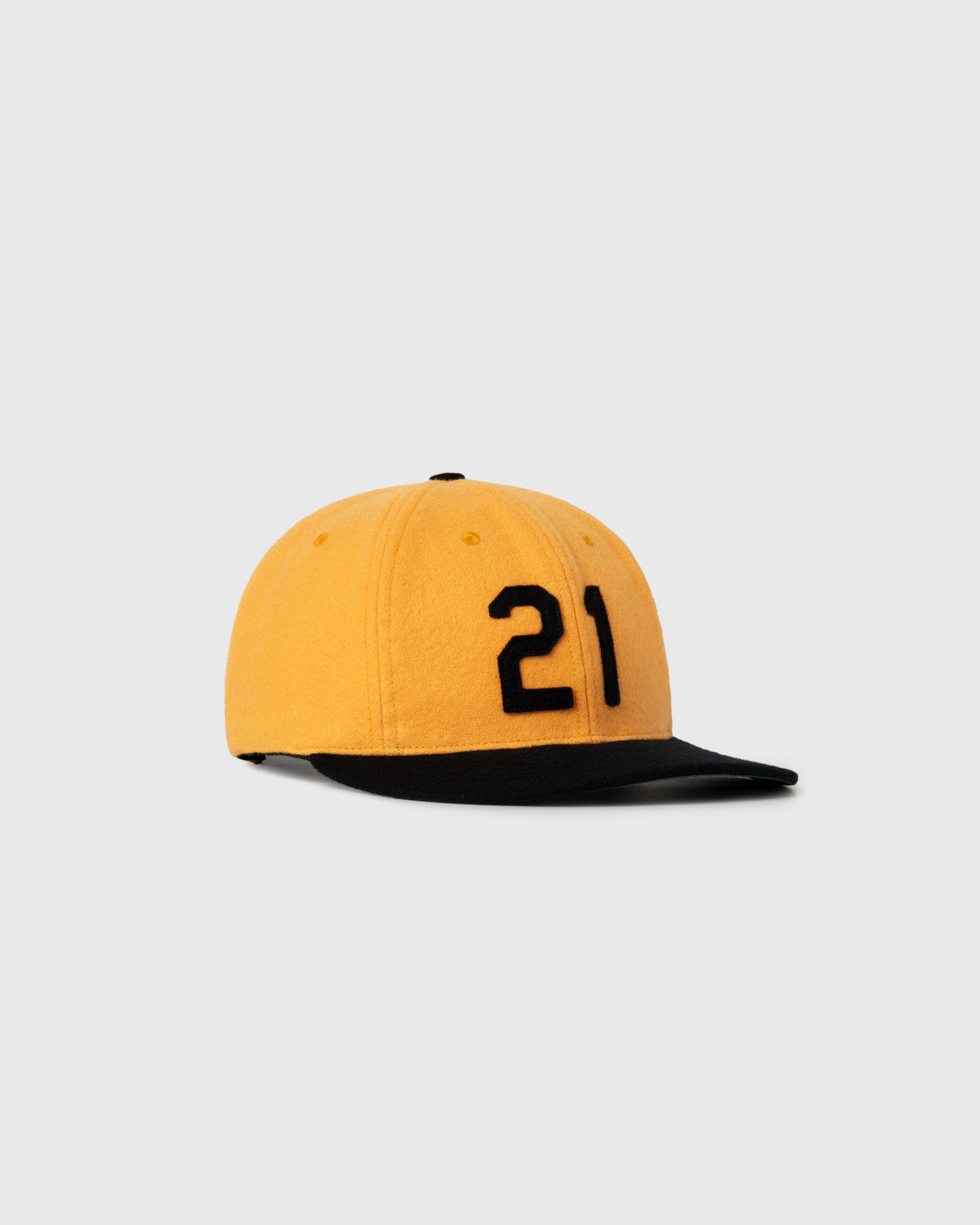 Roberto Clemente 1972 Signature Series Wool Ballcap product image 2, provided for visual reference and product detail review