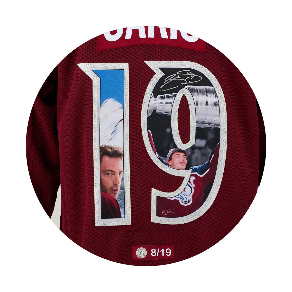 Joe Sakic Signed Colorado Avalanche Championship Portrait Art Jersey #8/19 product image 3, provided for visual reference