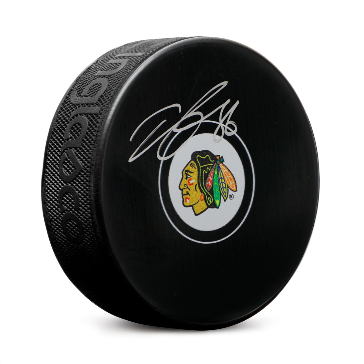 Teuvo Teravainen Autographed Chicago Blackhawks Hockey Puck product image 1, provided for visual reference and product
