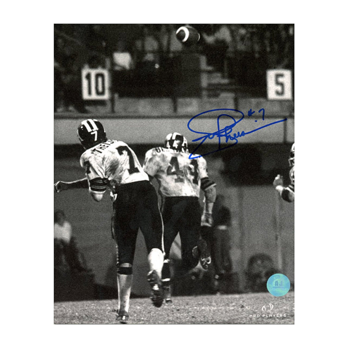 Joe Theismann Autographed Toronto Argonauts Quarterback 8x10 Photo product image 1, provided for visual reference and