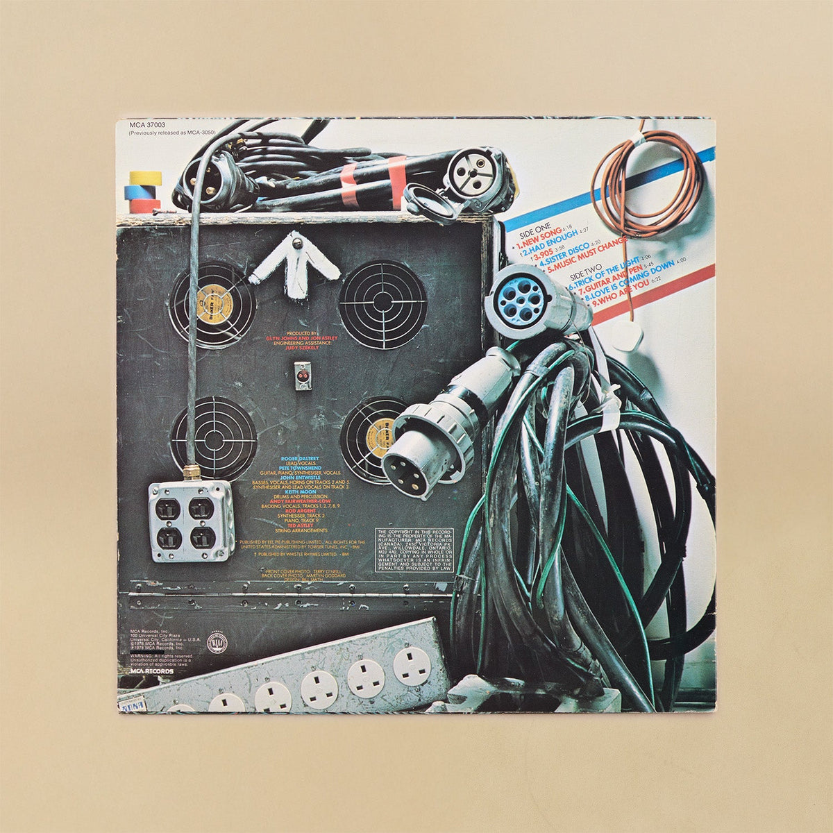 The Who Townshend Daltrey & Entwistle Signed Who Are You Vinyl Albums JSA COA product image 2, provided for visual reference