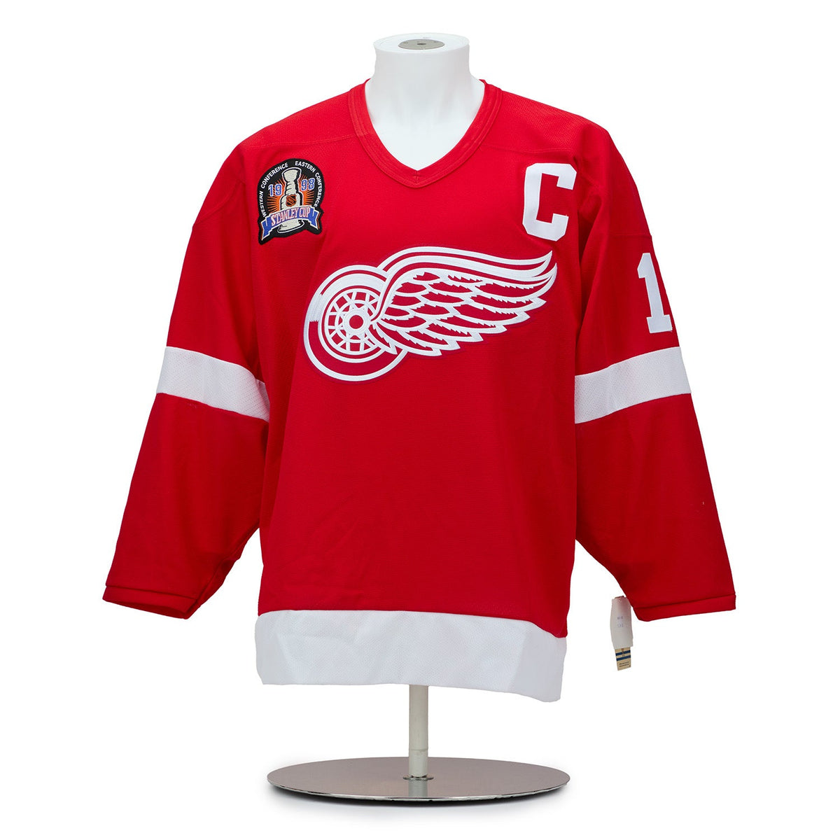 Steve Yzerman Detroit Red Wings Signed & Inscribed Vintage CCM Stats Jersey product image 2, provided for visual reference