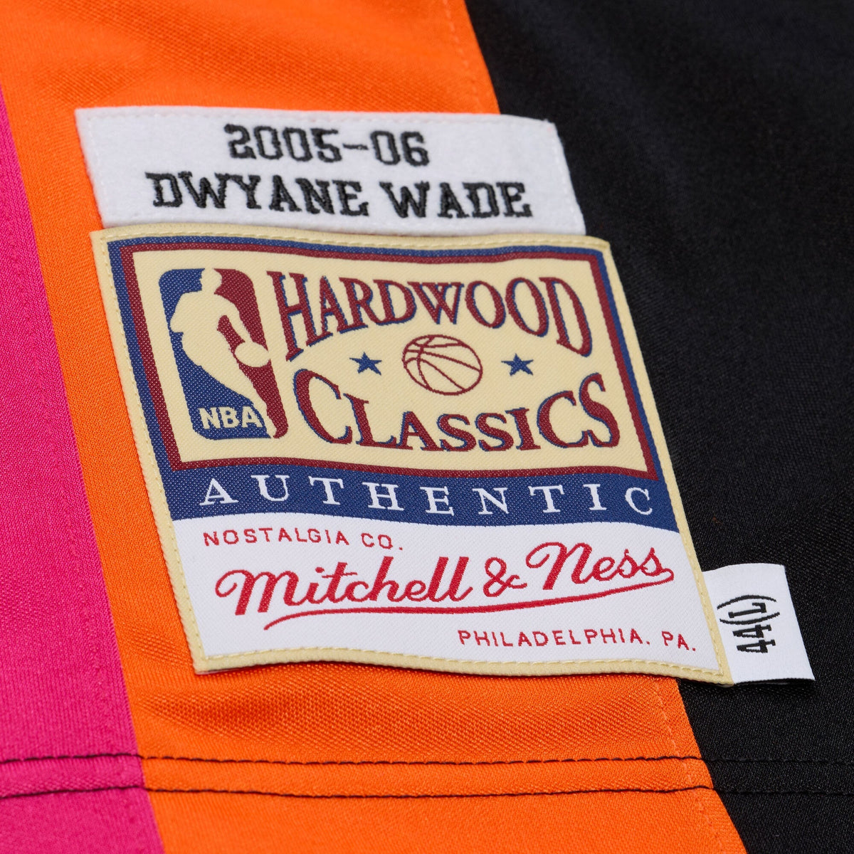 Men's Miami Heat Dwyane Wade Mitchell & Ness Black 2005-06 product image 5